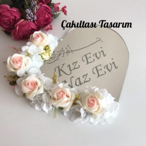 kiz-evi-naz-evi-yazisi-kapi-susu-duvar-sesi